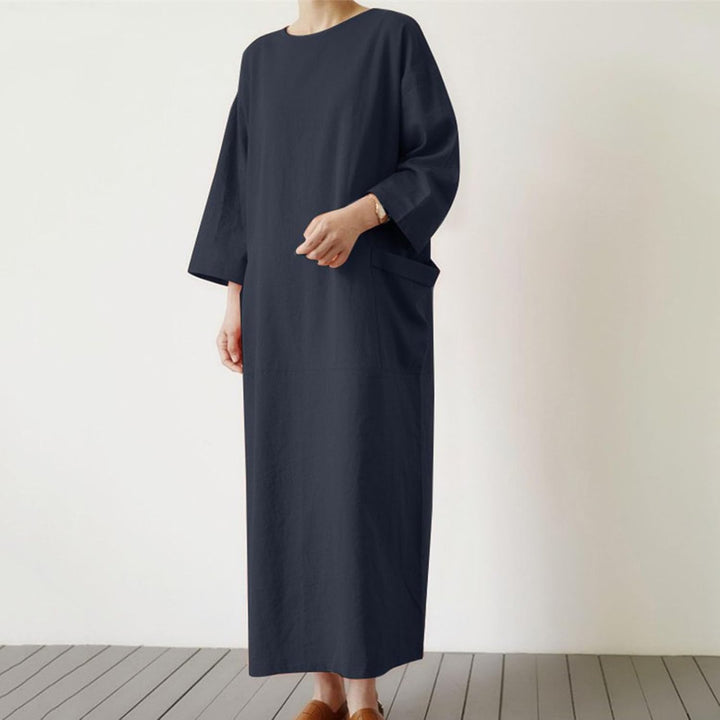 Jaila - Minimalist Elegance Dress