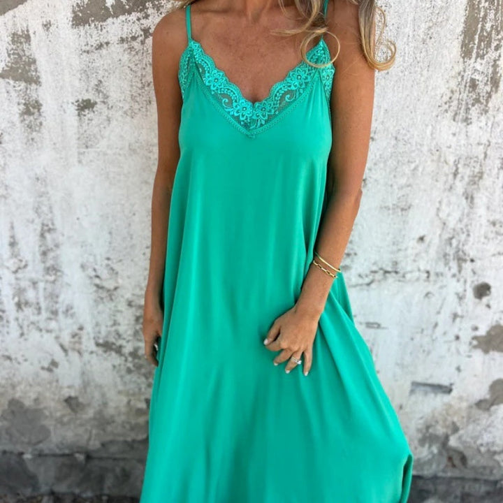 Emily - Elegant Night Dress